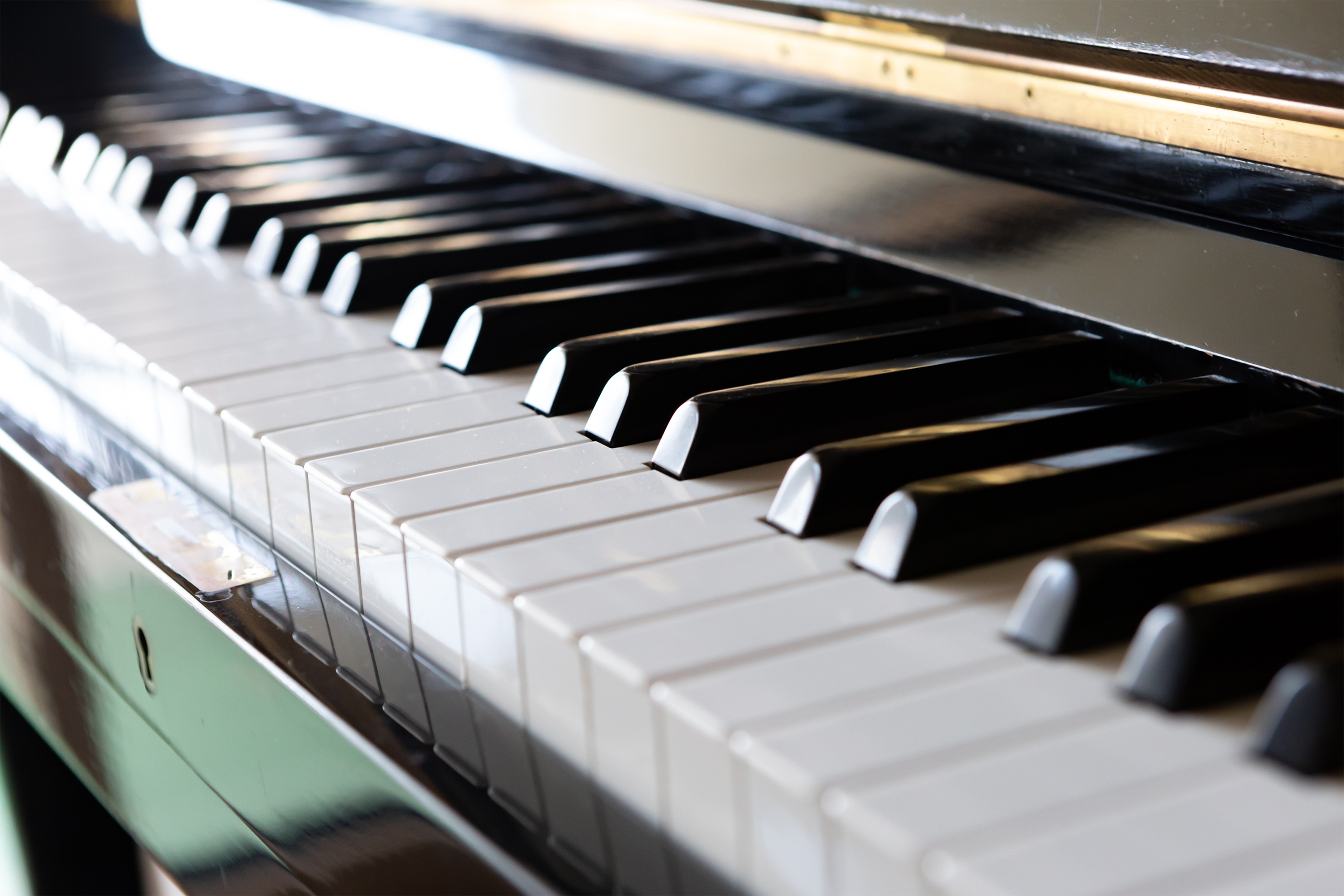 ピアノの鍵盤 無料の高画質フリー写真素材 イメージズラボ