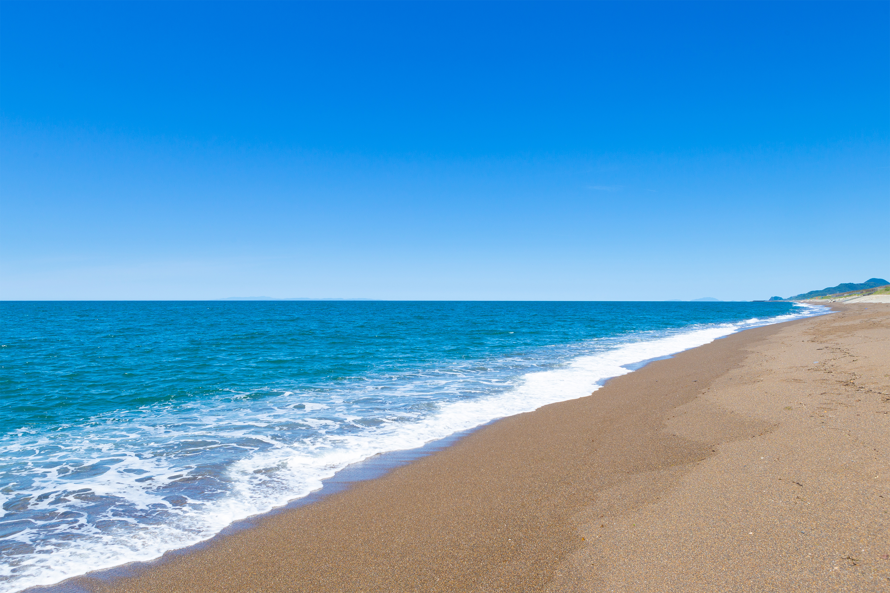 海 日本海 と砂浜03 無料の高画質フリー写真素材 イメージズラボ