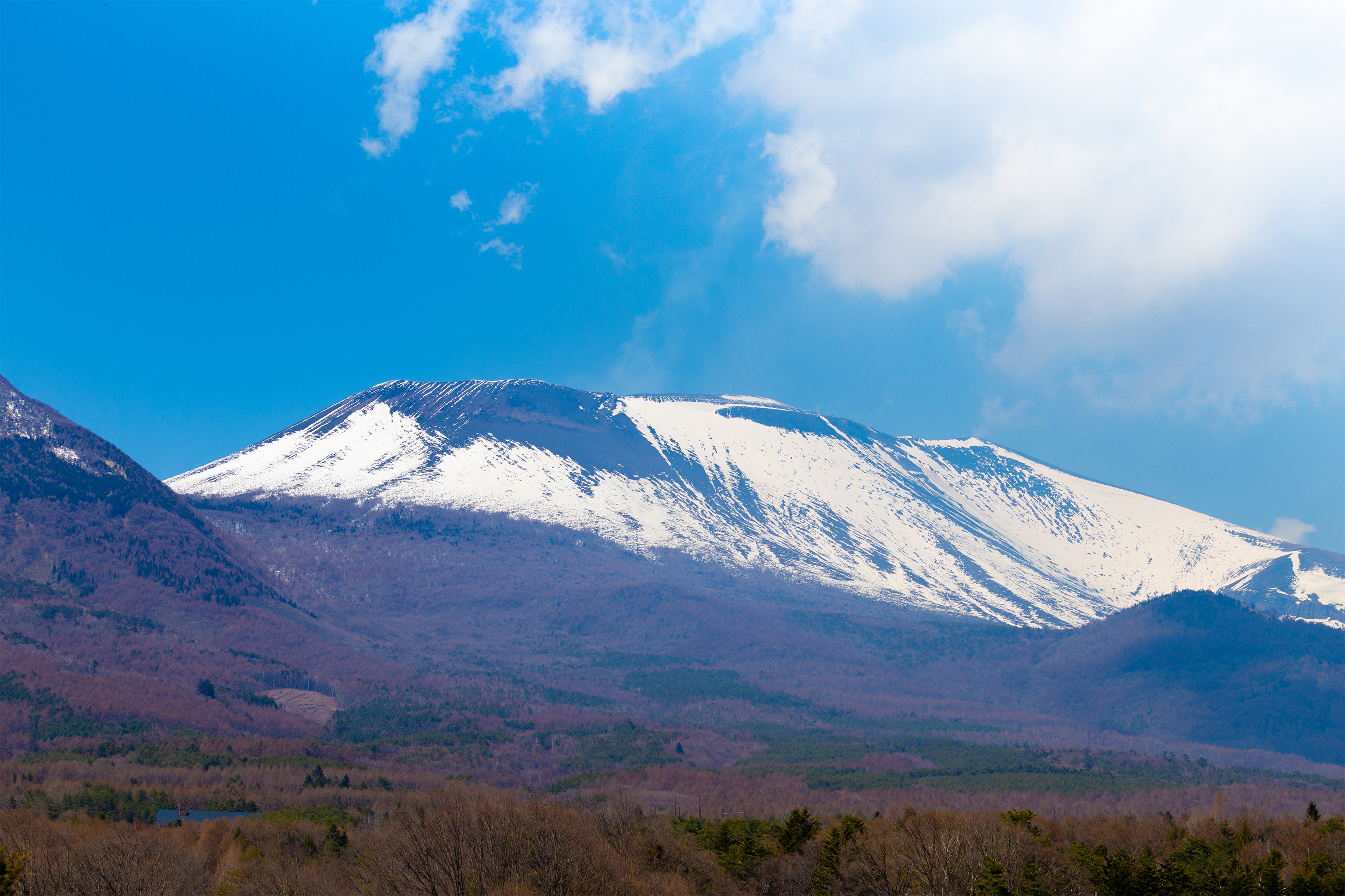 雪が積もった浅間山 無料の高画質フリー写真素材 イメージズラボ