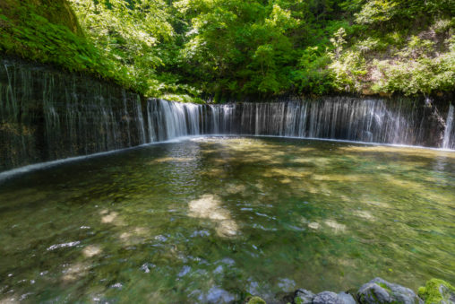 軽井沢の白糸の滝のフリー写真素材